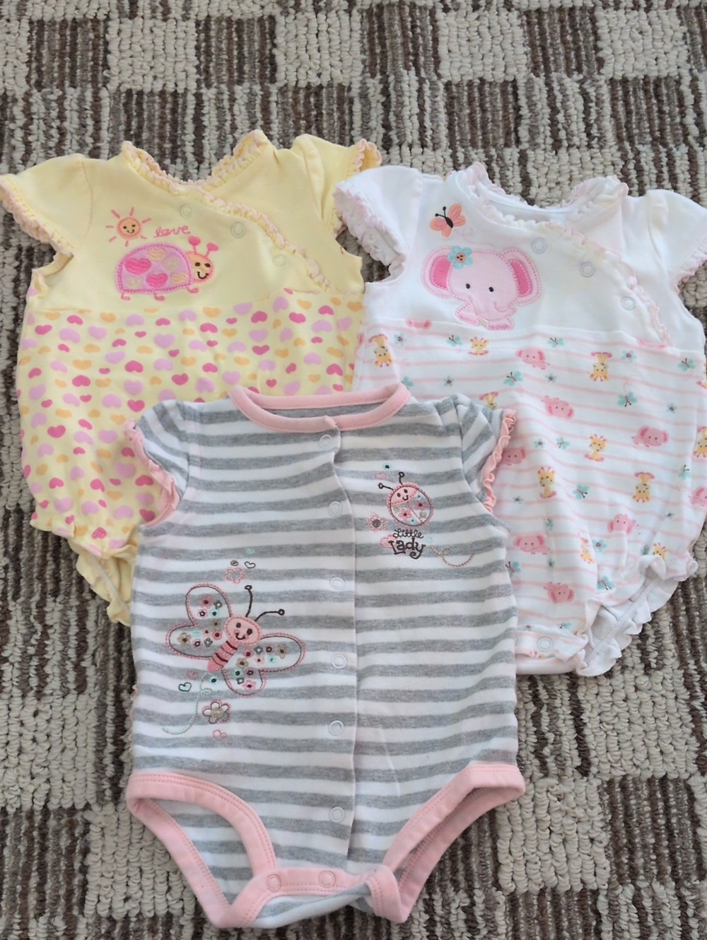 3-Pk Baby One-Piece Bodysuits in Yellow, White, Pink & Gray - Cute Designs